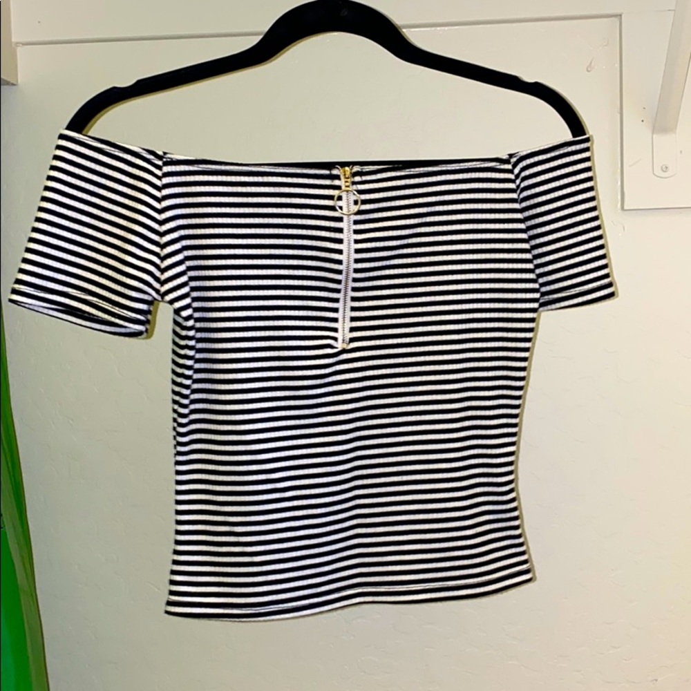Off the shoulder, black and white top